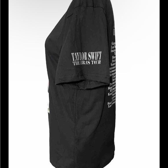 Taylor Swift The Eras Tour Tee Shirt Size medium Official Merchandise Black, - Picture 11 of 12